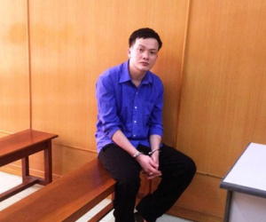 Cướp xe máy rồi… gửi công an phường trả lại