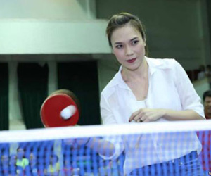 Video: Mỹ Tâm trổ tài đánh bóng bàn cực đỉnh