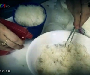 Clip: Bí mật rợn người về yến sào tẩm đường