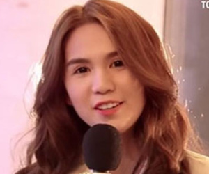 Ngọc Trinh: Tôi cũng xấu hổ vì mình nói tiếng Anh dở tệ