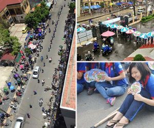 4 hình ảnh "gây bão" dư luận của SV tình nguyện trong mùa thi 2015