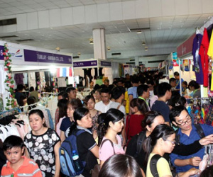 Đi chợ hàng Thái chính hiệu ở Sài Gòn