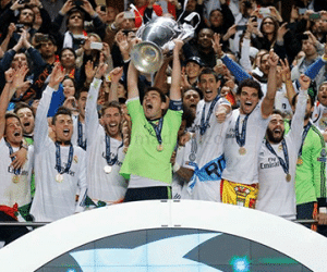 Real Madrid tri ân những đóng góp của thủ môn Iker Casillas