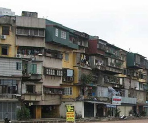 10.000 hộ dân đang sống trong nguy hiểm