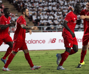 Liverpool đè bẹp tuyển Các ngôi sao Thái Lan 4-0