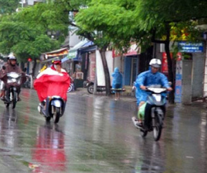 Bắc Bộ tiếp tục đợt nắng nóng, chiều tối có mưa dông