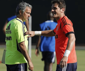 Mourinho và hành trình hủy hoại tượng đài Casillas