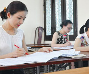 Tuyển sinh ĐH - CĐ 2015: Dự báo điểm chuẩn cao hơn mọi năm