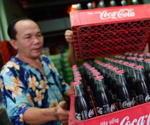 Đà Nẵng dọa rút giấy phép Coca - Cola