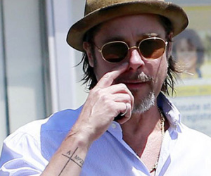 Brad Pitt xăm hình tên của Angelina Jolie và các con