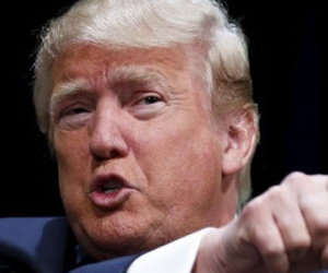 Tỉ phú Donald Trump mỉa mai chuyện ông John McCain bị bắt ở Việt Nam