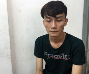 Cảnh sát dỏm đột nhập nhà công an