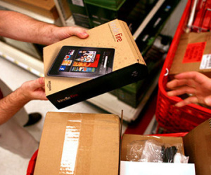 Nhân viên Amazon trộm lô iPhone, iPad trị giá 12.500 USD