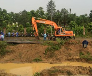Vỡ ống nước sông Đà lần thứ 11: Cuống cuồng khắc phục