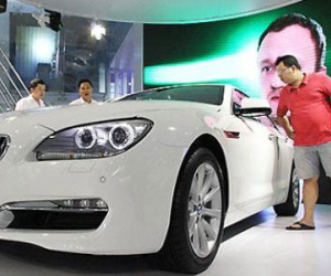 Xe sang áp thuế cao: "Ăn chơi không sợ mưa rơi"?