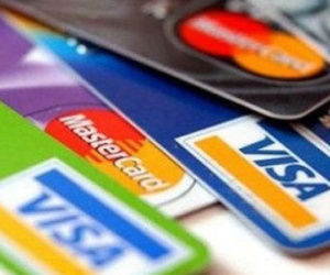 Nam thanh niên Việt kiều dùng 23 thẻ visa giả