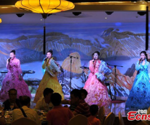 Bất ngờ dàn mỹ nữ Triều Tiên phục vụ trong nhà hàng Trung Quốc