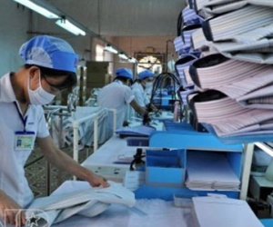 Khi lương chủ tịch tập đoàn nhà nước "bất ngờ" bị lộ