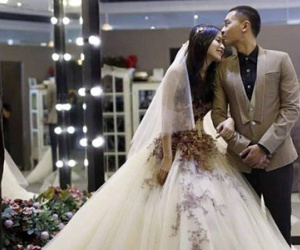 Rò rỉ hậu trường chụp ảnh cưới của "ma nữ" Tú Vi và Văn Anh
