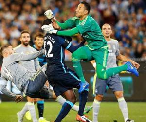Dính chấn thương, Yaya Toure và Fabian Delph không sang Việt Nam du đấu