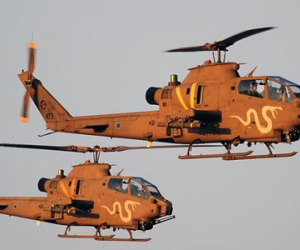 Israel cho Jordan 16 trực thăng AH-1F để chống IS