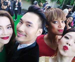 Hồ Ngọc Hà, Tóc Tiên khoe ảnh "tự sướng" cùng Tyra Banks tại Mỹ