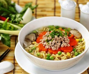 Tác hại đáng sợ của việc ăn nhiều mì tôm
