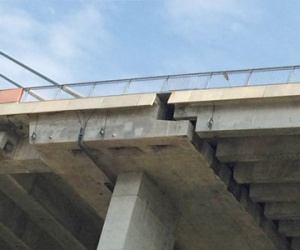 Bác bỏ tin cầu Phú Mỹ sắp sập gây hoang mang dư luận