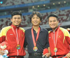 VFF giải ngân tiền thưởng SEA Games cho U23 Việt Nam