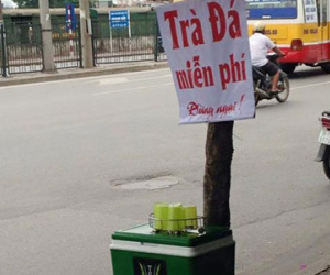 HN: Chủ tịch quận Hoàng Mai lên tiếng vụ thu bình trà đá miễn phí