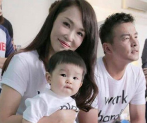 Phạm Văn Phương - Lý Minh Thuận khoe quý tử đáng yêu