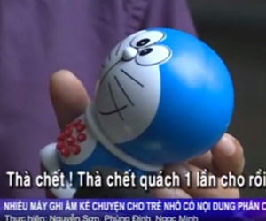 Sốc khi đồ chơi Doremon kể chuyện chết chóc và tự tử