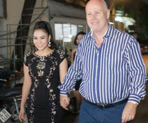 Thu Minh: "Tôi giảm cân chậm vì nuôi con bằng sữa mẹ"