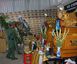 Gia đình đau đớn đón quan tài ba chị em ruột về nhà