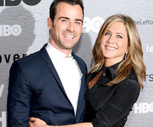 Jennifer Aniston và Justin Theroux bí mật kết hôn