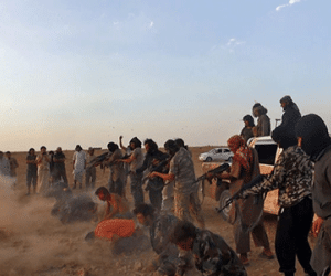 IS tàn sát 300 dân Iraq chỉ trong một ngày