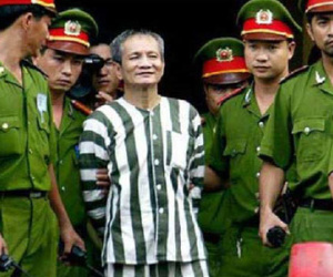 Đánh sập "tập đoàn phạm tội" Năm Cam
