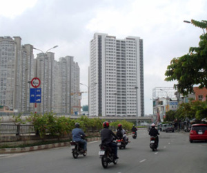 Sài Gòn đầy mây từ sớm, nhiệt độ khá thấp