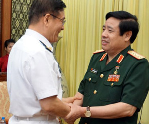 Bộ trưởng Phùng Quang Thanh tiếp đoàn đại biểu Quốc phòng Trung Quốc