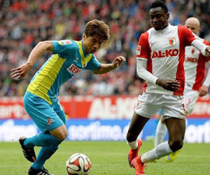 Chelsea tăng cường hàng thủ sau trận hòa Swansea