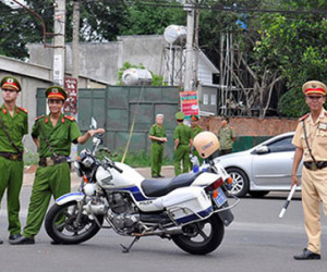 Hàng trăm công an bảo vệ hiện trường thảm sát ở Bình Phước