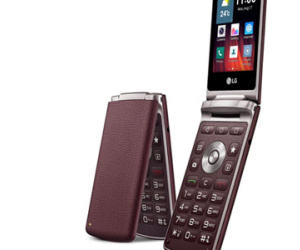 Những điện thoại nắp gập chạy Android ghi dấu ấn