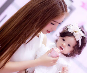 Elly Trần lên tiếng về người được cho là bố của Cadie