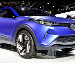 Toyota sắp trình làng crossover cỡ nhỏ hoàn toàn mới