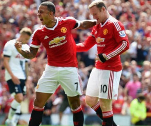 Kịch bản đổi vị trí giữa Rooney và Depay