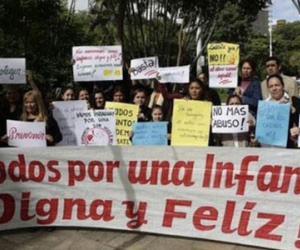 Paraguay: Bé gái 11 tuổi bị buộc sinh con