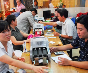 Vàng tăng sốc, có người kiếm 10 tỉ một ngày