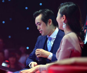 Dương Khắc Linh năn nỉ Lưu Hương Giang: "Anh muốn đóng dấu em"