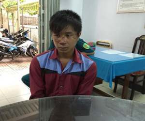 Khởi tố đối tượng vung dao cắt cổ người vì va chạm giao thông