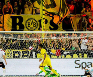 Dortmund lội ngược dòng thần kỳ ở Europa League